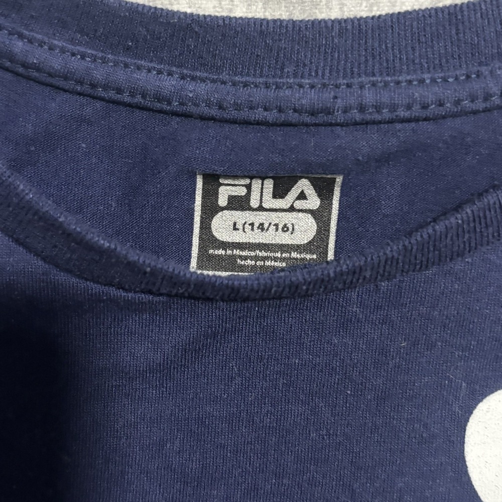 FILA Youth‎ T-Shirt Stacked Logos Retro Sporty Style Crewneck Cotton Navy Size L - Picture 2 of 5